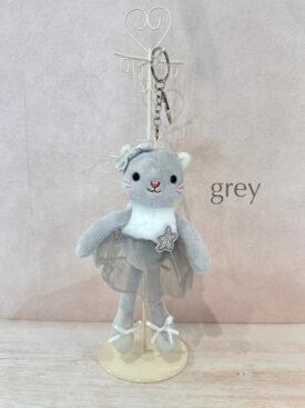 BabyThree招き猫ぬいぐるみ シークレット、キーホルダー babythree ぬいぐるみキーホルダー - メルカリ