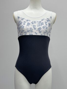 バレエ　ティアラ　レオタード トワル・ド・ティアラ』ノースリーブレオタード（ベージュピンク